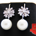 Uhani Snowflake