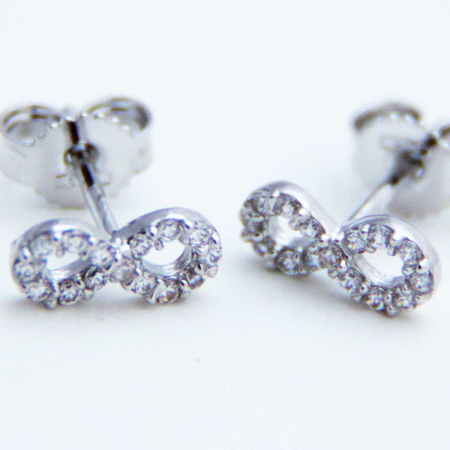 Uhani Infinity white