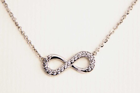 Ogrlica Infinity white